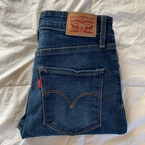721 Levi’s